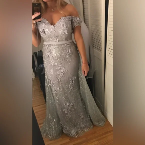 Portia and Scarlett Gown - Picture 5 of 6